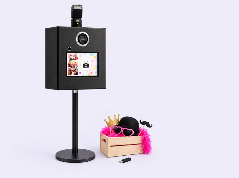 Paket Basic: Fotobox, Requisiten-Kiste und USB-Stick